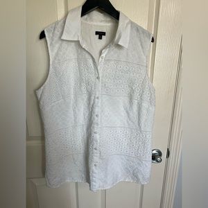 Talbots button up tank with lace & collar
